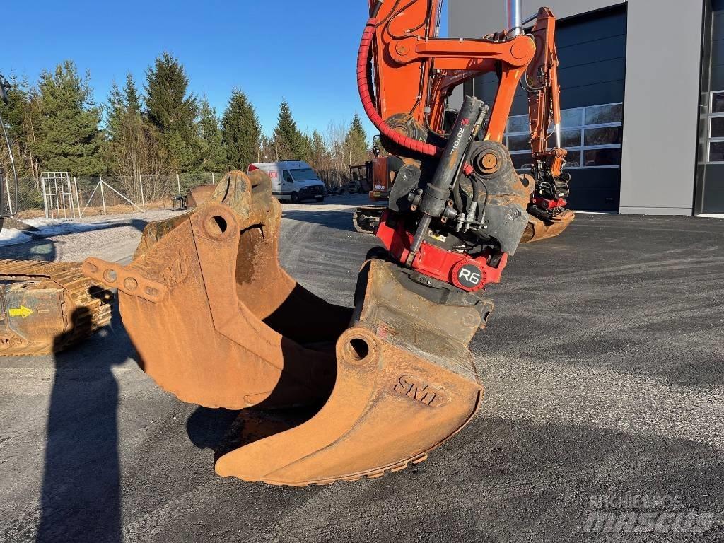 Hitachi ZX 210 LC-6 Gravemaskiner på larvebånd
