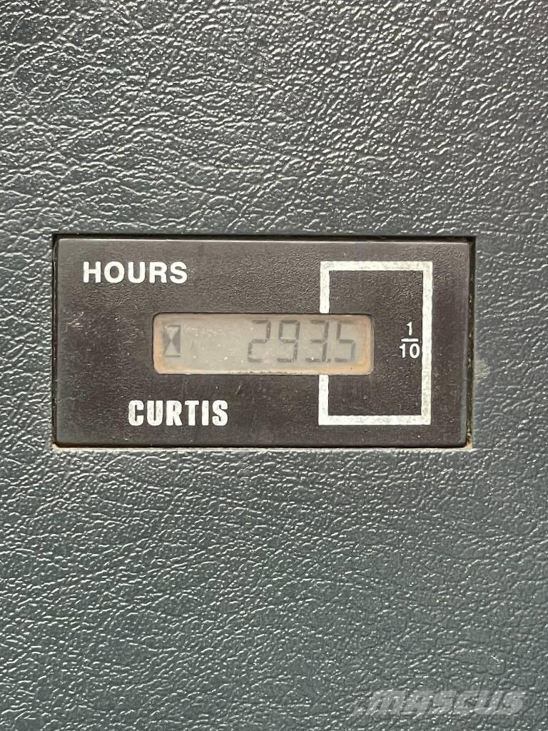 Hyundai 220LC-9S Midi-gravemaskiner 7t - 12t