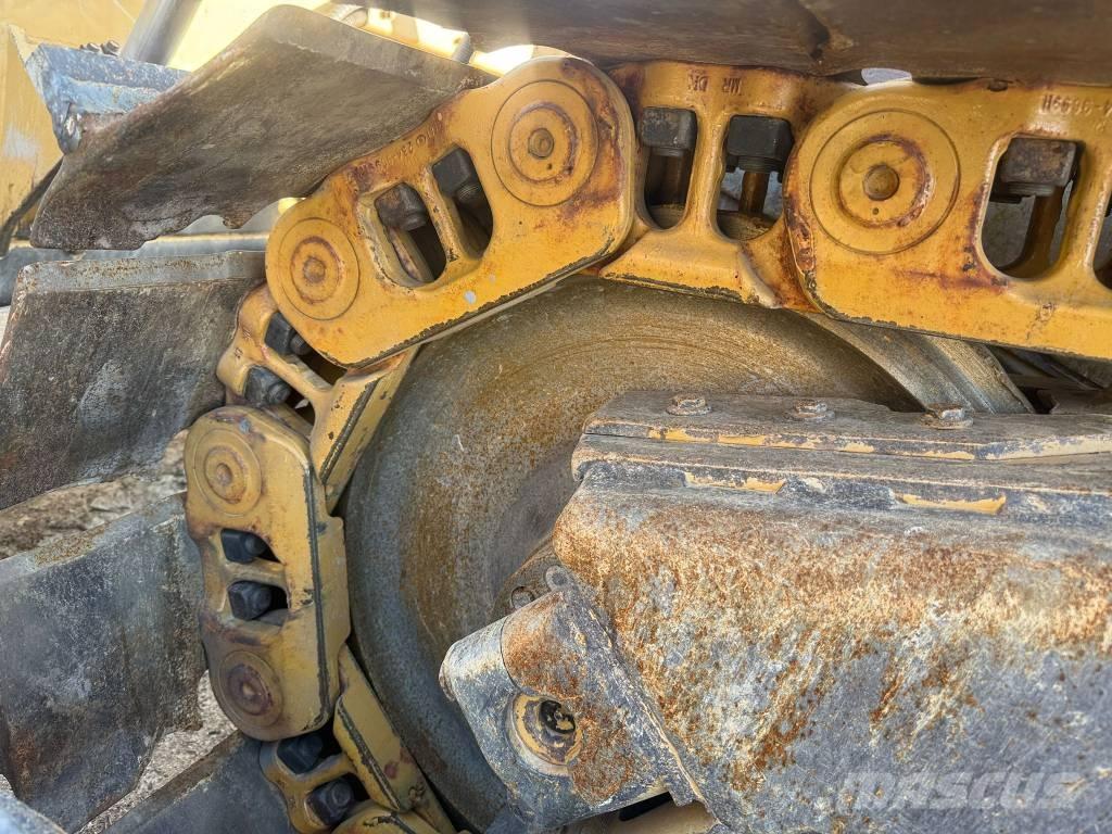 CAT D 6 T XL Bulldozer på larvebånd