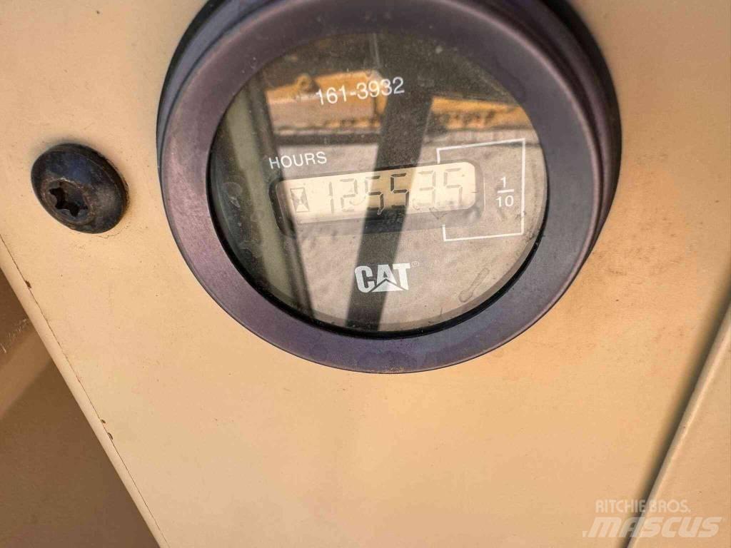 CAT 140 H Vejhøvle / Gradere