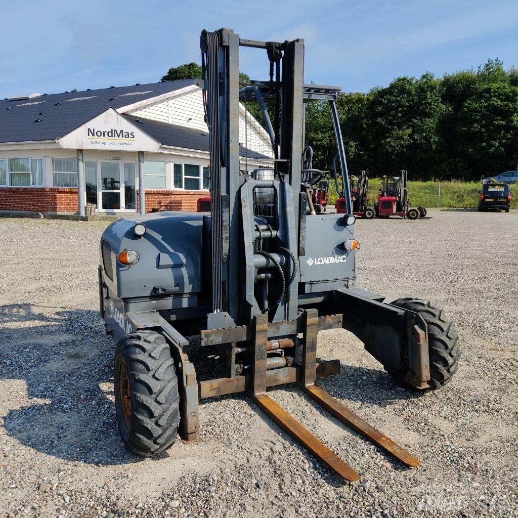  Loadmac 825 Medbringertruck