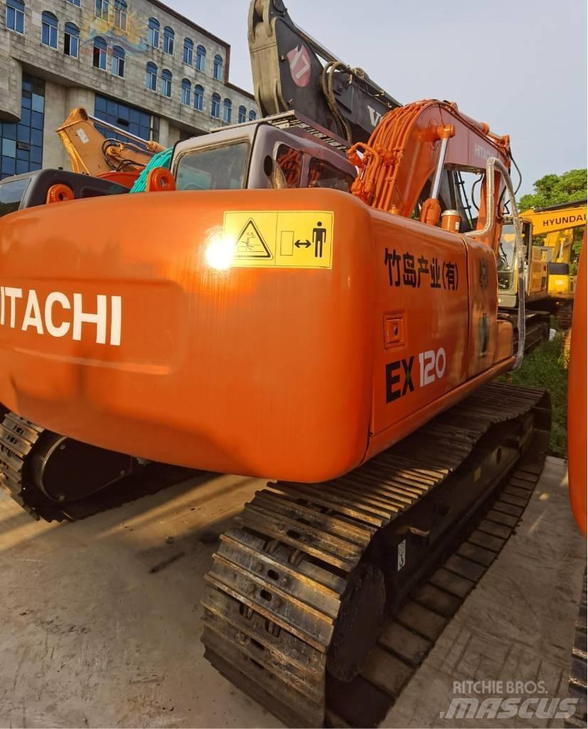 Hitachi EX 120 Gravemaskiner på larvebånd