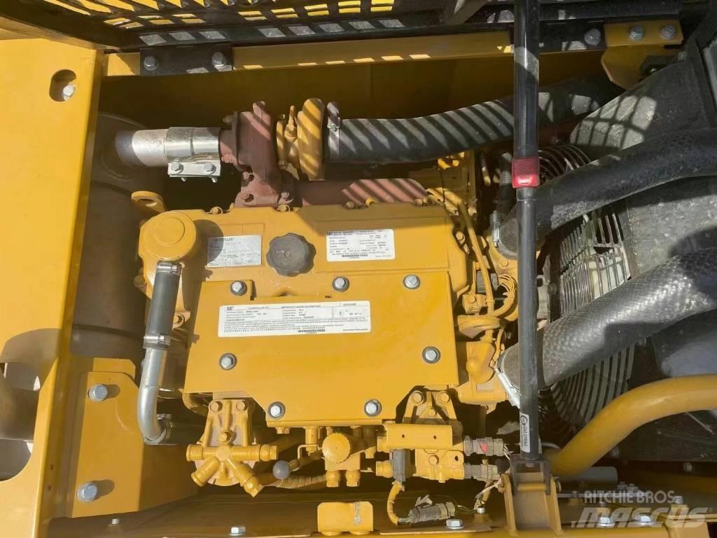 CAT 312D Gravemaskiner på larvebånd