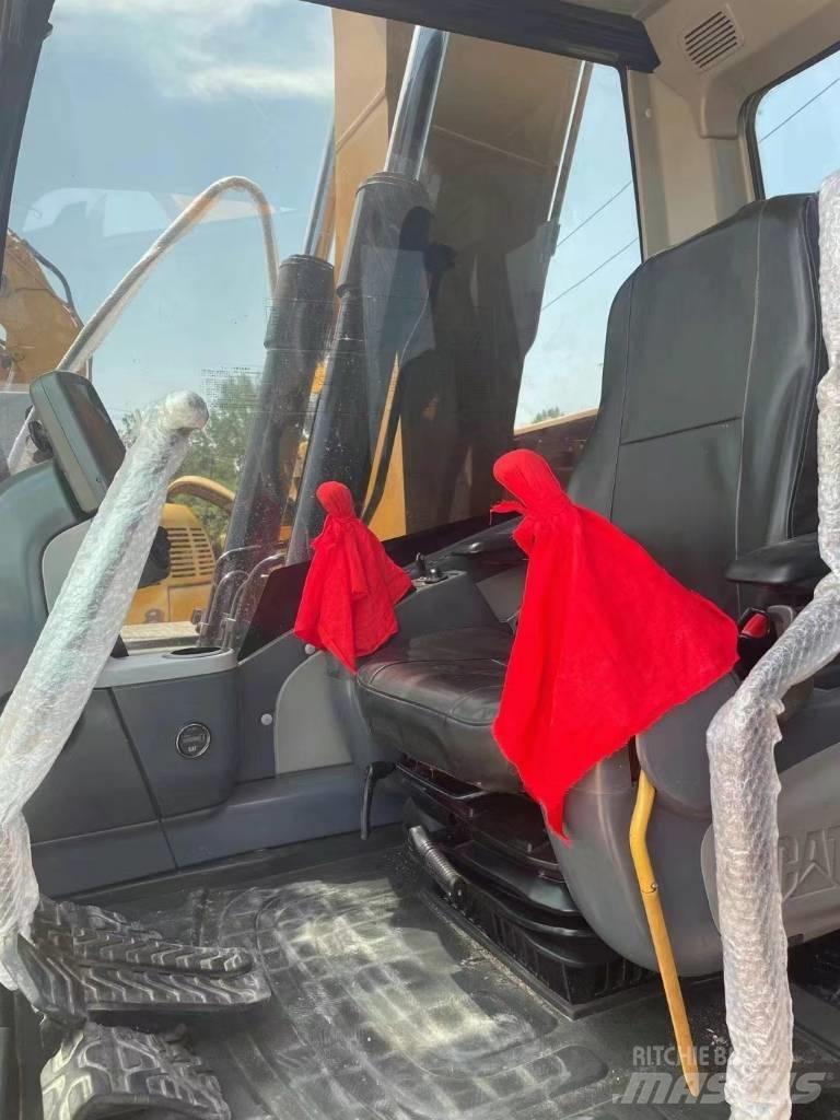 CAT 312D Gravemaskiner på larvebånd