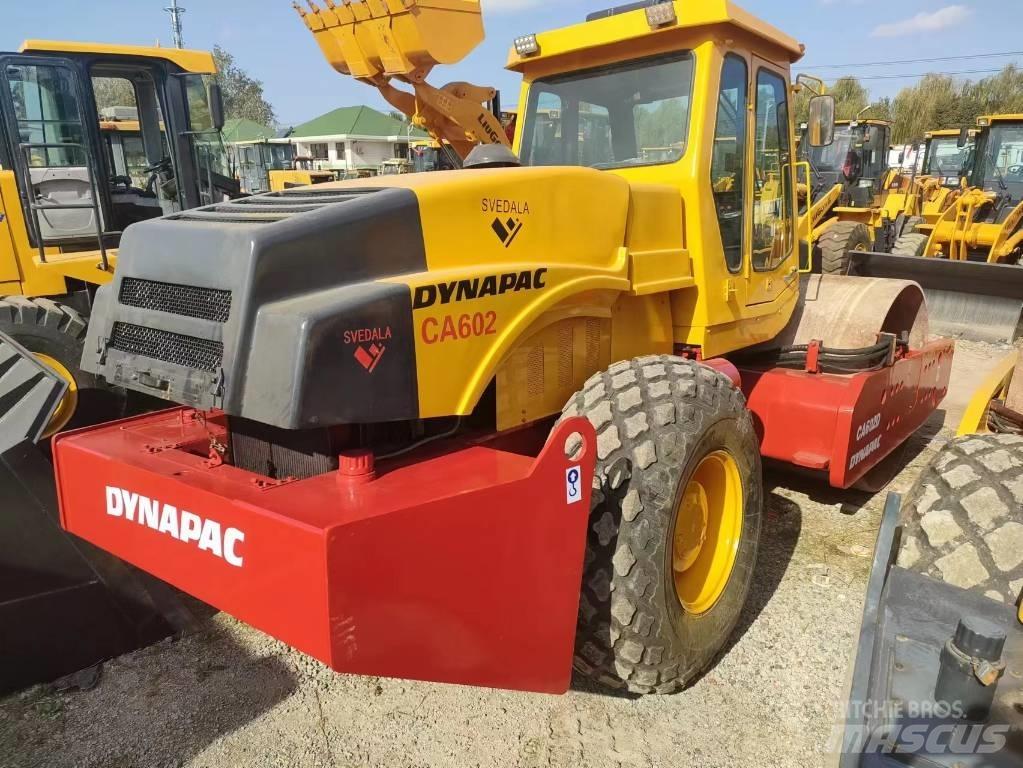 Dynapack CA602D Enkelt tromle