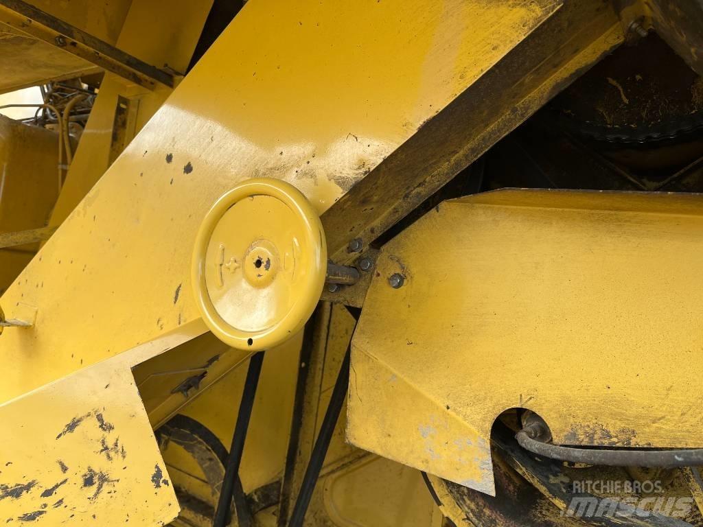 New Holland 8030 12´ Mejetærskere