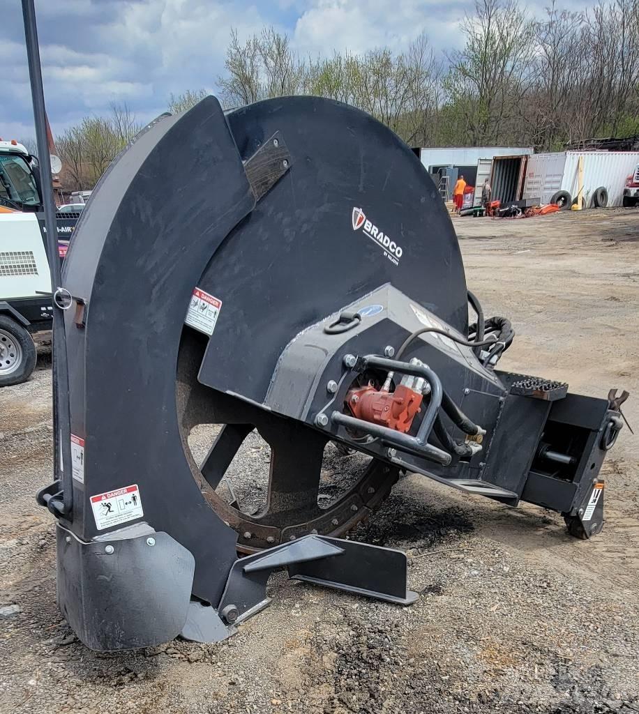 Bradco X24-610 Asfaltknusemaskiner