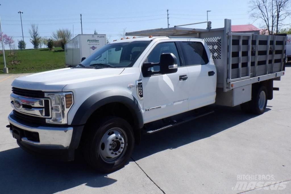 Ford F 550 XLT SD Lastbil med lad/Flatbed