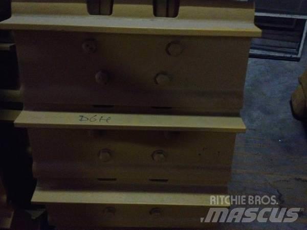 CAT D6H TRACK CHAINS Chassis og suspension