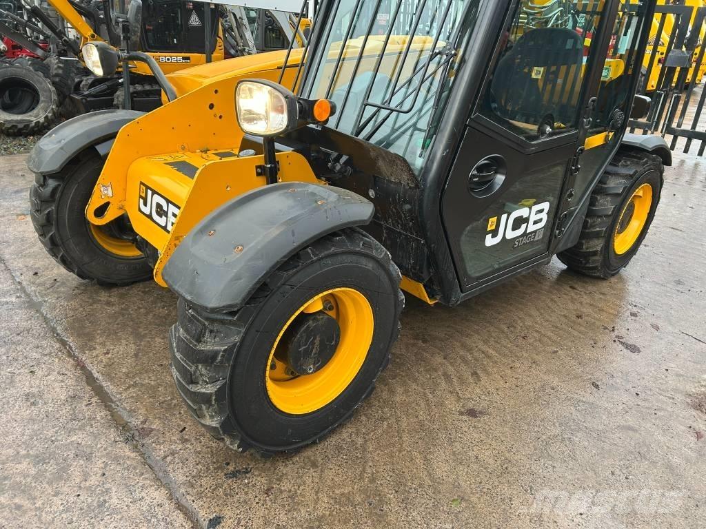 JCB 525-60 Teleskoplæssere