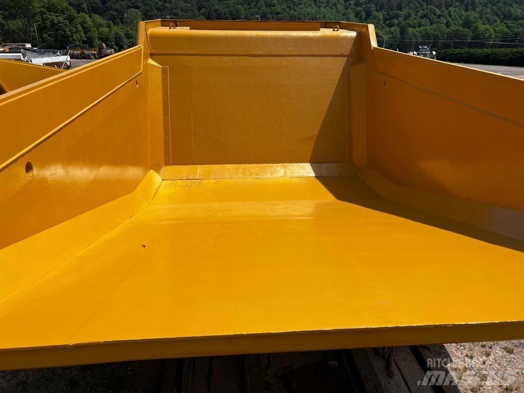 CAT 773G Terrængående lastbiler