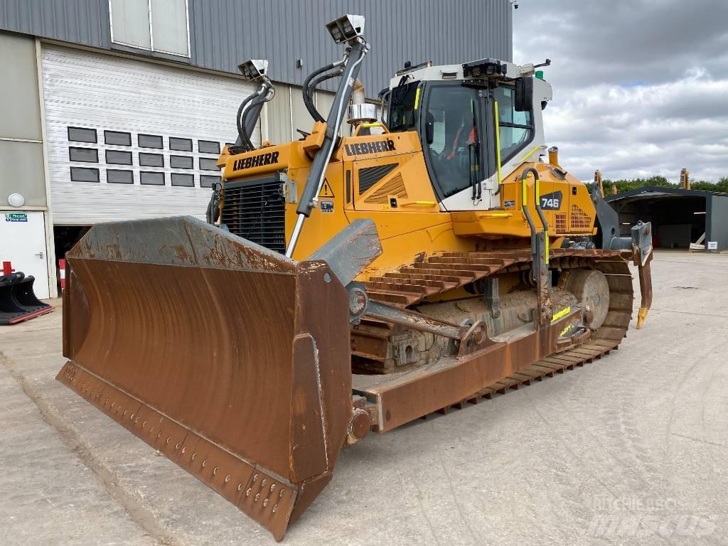 Liebherr PR 746 Bulldozer på larvebånd