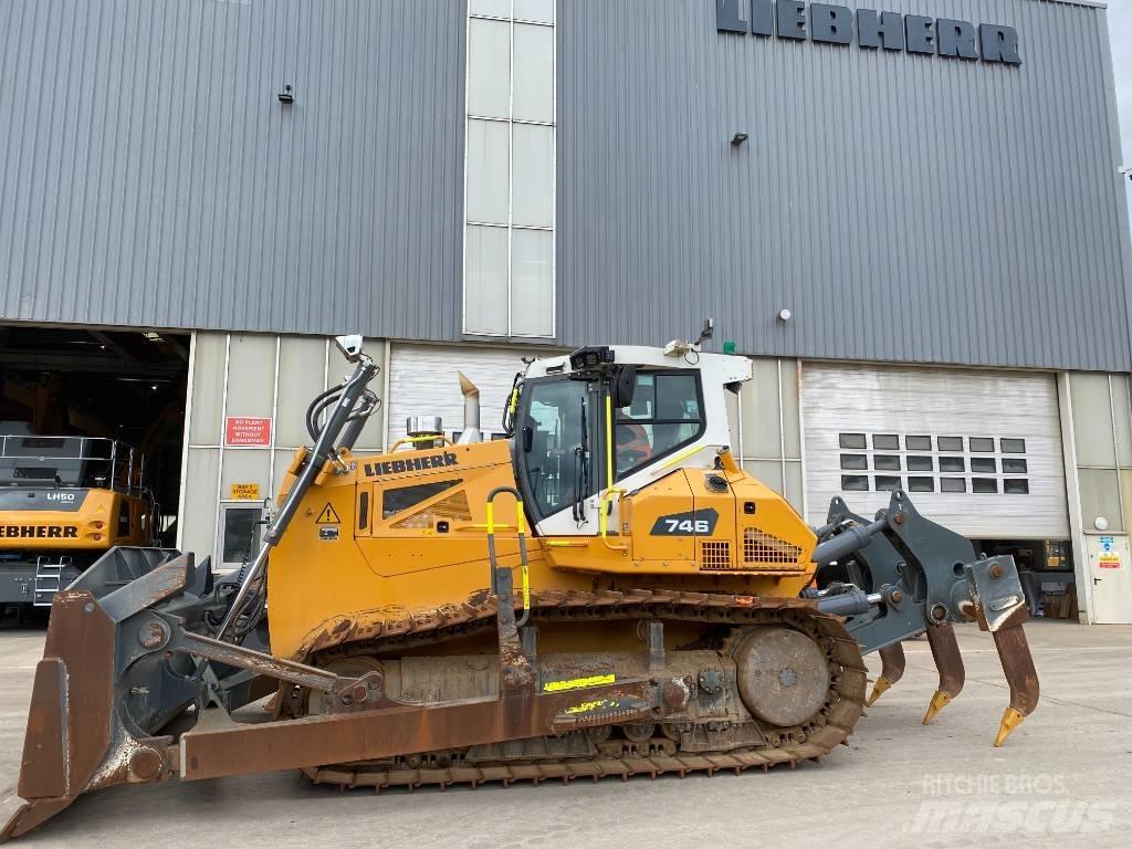 Liebherr PR 746 Bulldozer på larvebånd