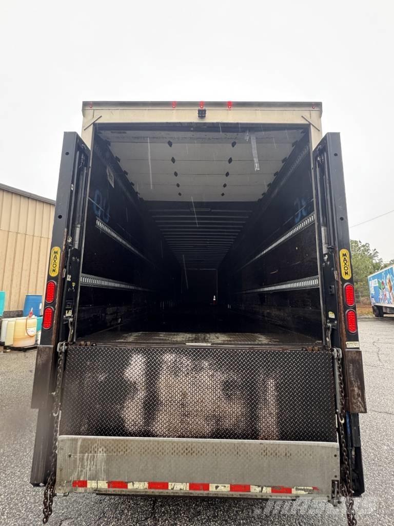 Utility 53' Fast kasse