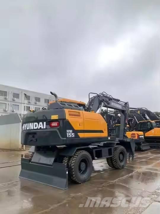 Hyundai HW 155 Gravemaskiner på larvebånd