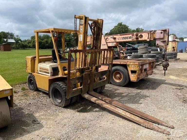 Komatsu FG 40ZT-4 Gaffeltrucks - andre