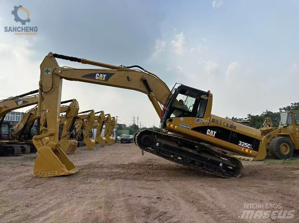 CAT 325 CL Gravemaskiner på larvebånd