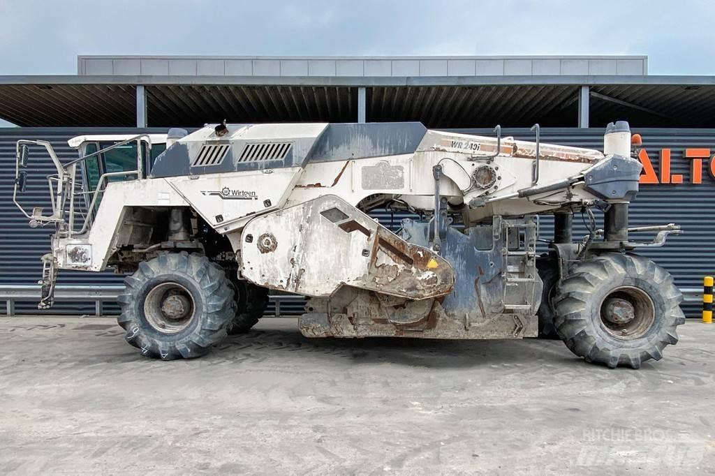 Wirtgen WR 240 Asfaltrecyclere