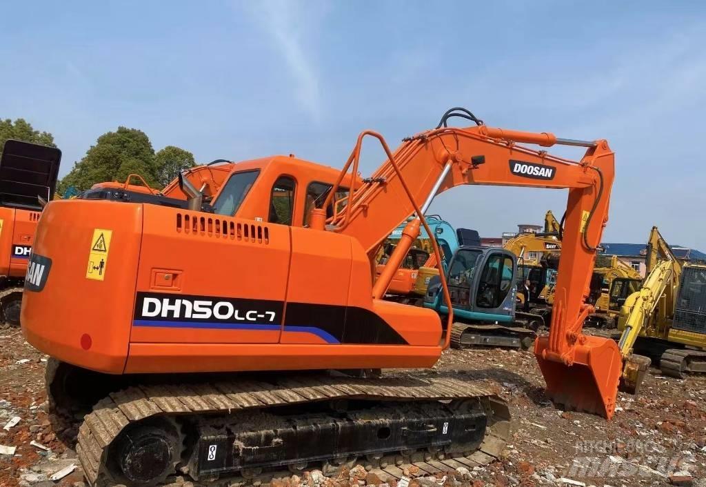 Doosan 150 Gravemaskiner på larvebånd