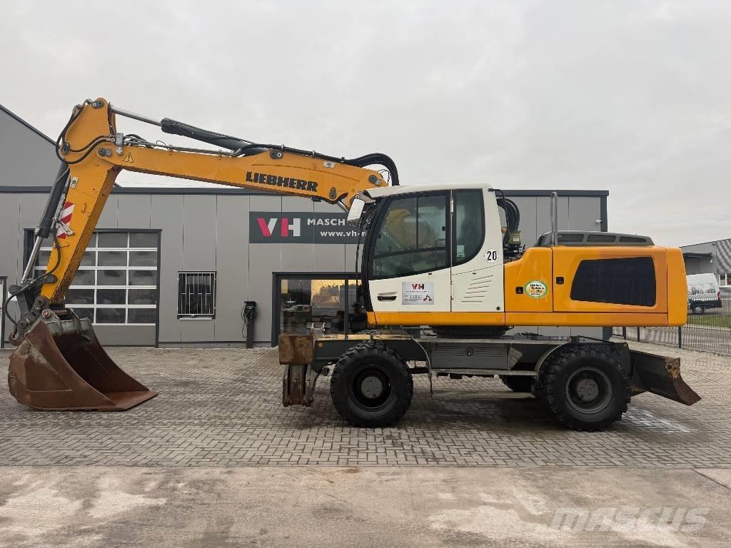 Liebherr A 924 Gravemaskiner på hjul