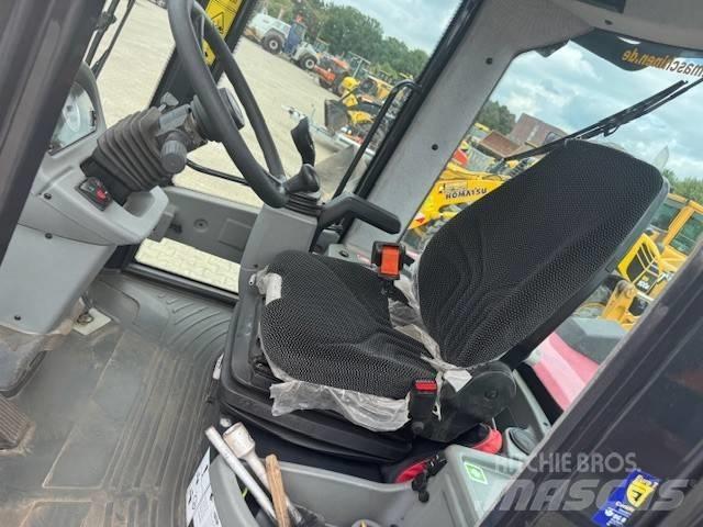 Yanmar V 80-5 Læssemaskiner på hjul