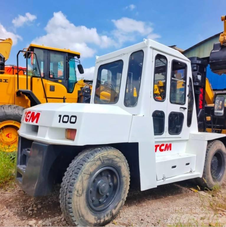 TCM FD 100 Diesel gaffeltrucks