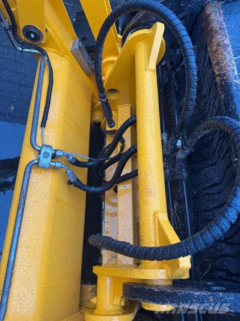 JCB 3CX compact Rendegravere