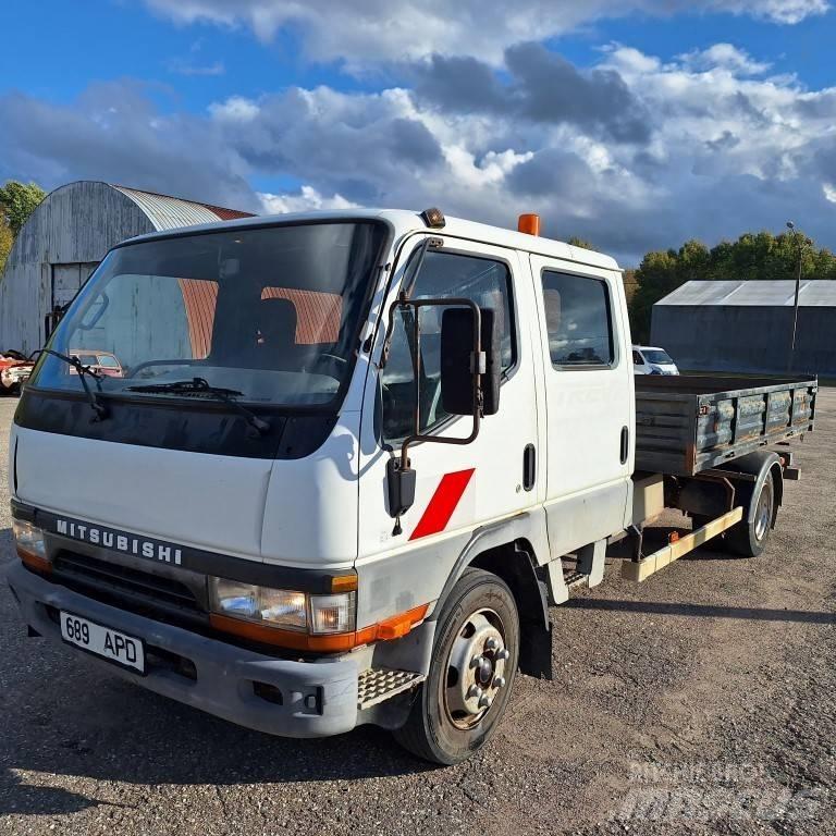 Mitsubishi Canter Lastbil med kran