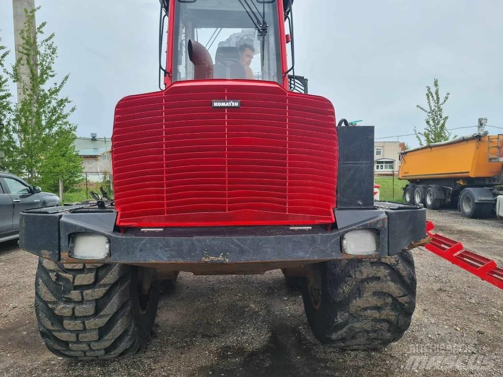 Komatsu 895 Udkørselsmaskiner