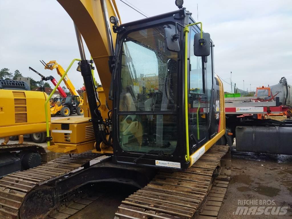 CAT 313 F L Gravemaskiner på larvebånd