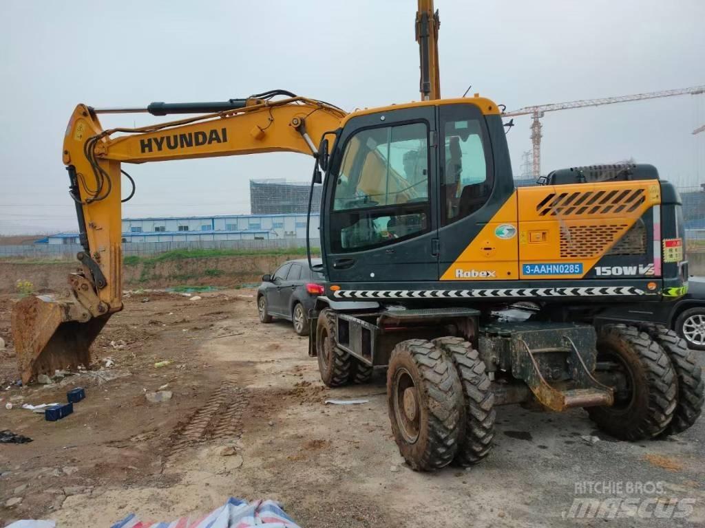 Hyundai 210W Gravemaskiner på hjul