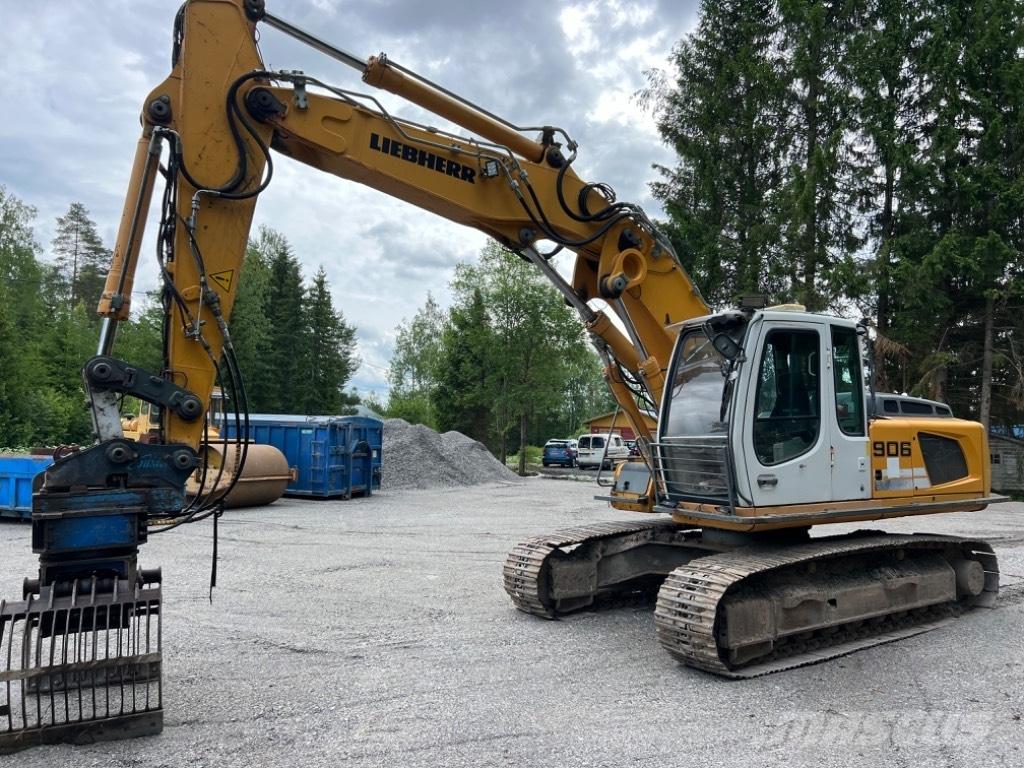 Liebherr R 906 LC Gravemaskiner på larvebånd