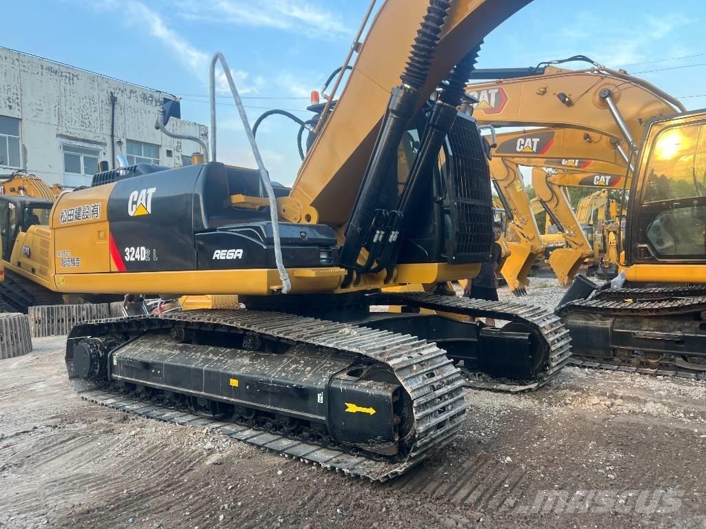 CAT 324D2L Gravemaskiner på larvebånd