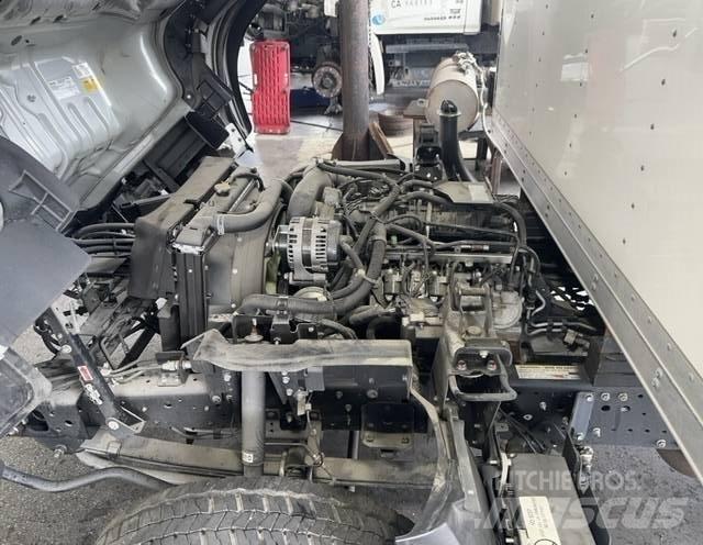 Isuzu NPR Fast kasse