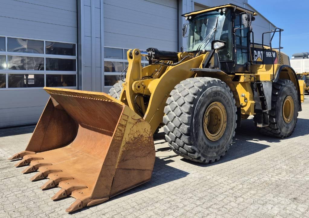 CAT 966M Læssemaskiner på hjul