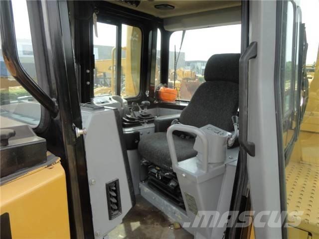 CAT D 8 R Bulldozer på larvebånd