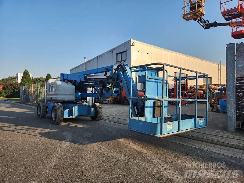 Genie Z 45/25 DC Bomlifte med knækarm