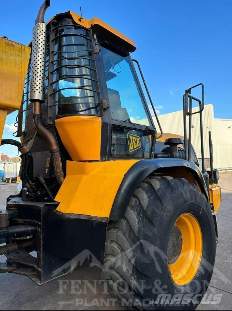 JCB 714 Terrængående lastbiler