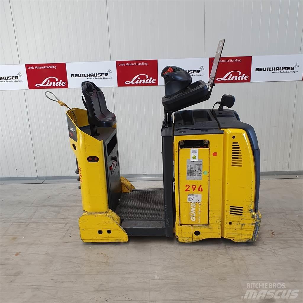 Linde P30C Bugsertruck