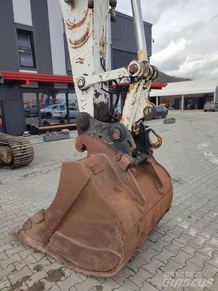 Komatsu PC210 LC-8 Gravemaskiner på larvebånd