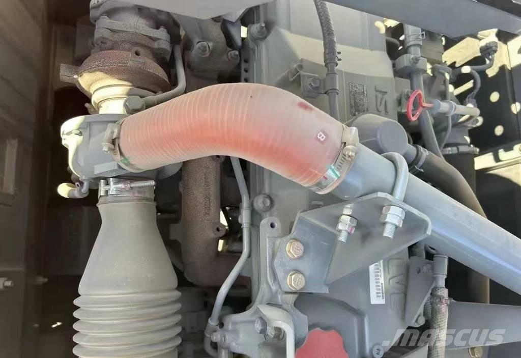 Hitachi 250 Gravemaskiner på larvebånd