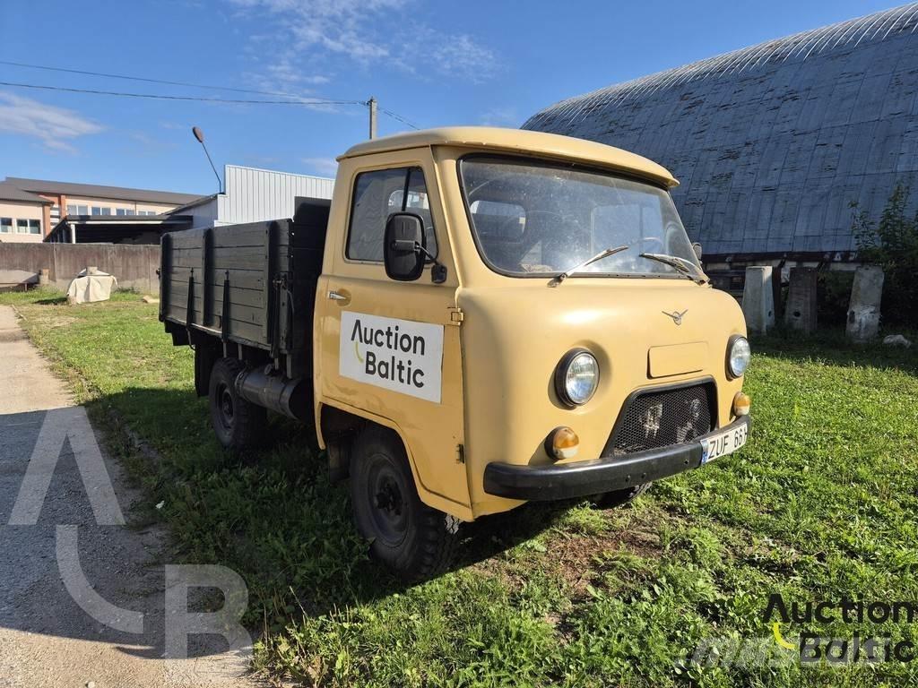  UAZ 3303 Pickup/Sideaflæsning