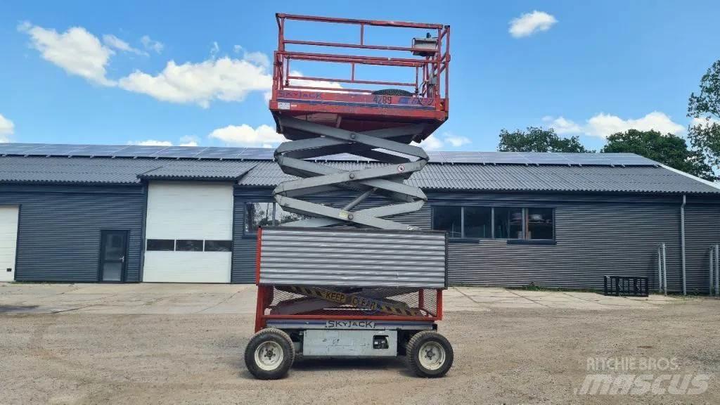 SkyJack 6832 Saxlifte