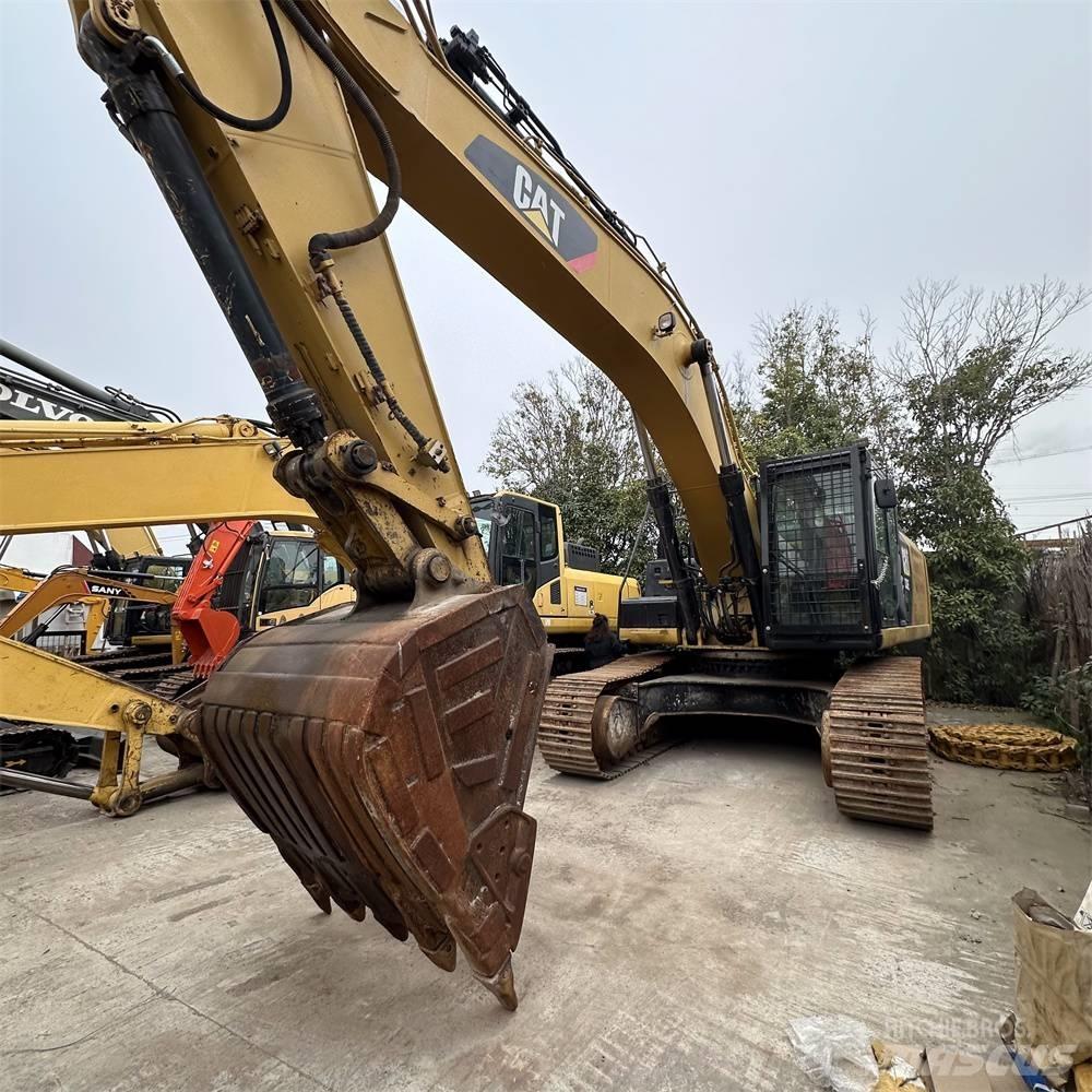 CAT 336 E Gravemaskiner på larvebånd