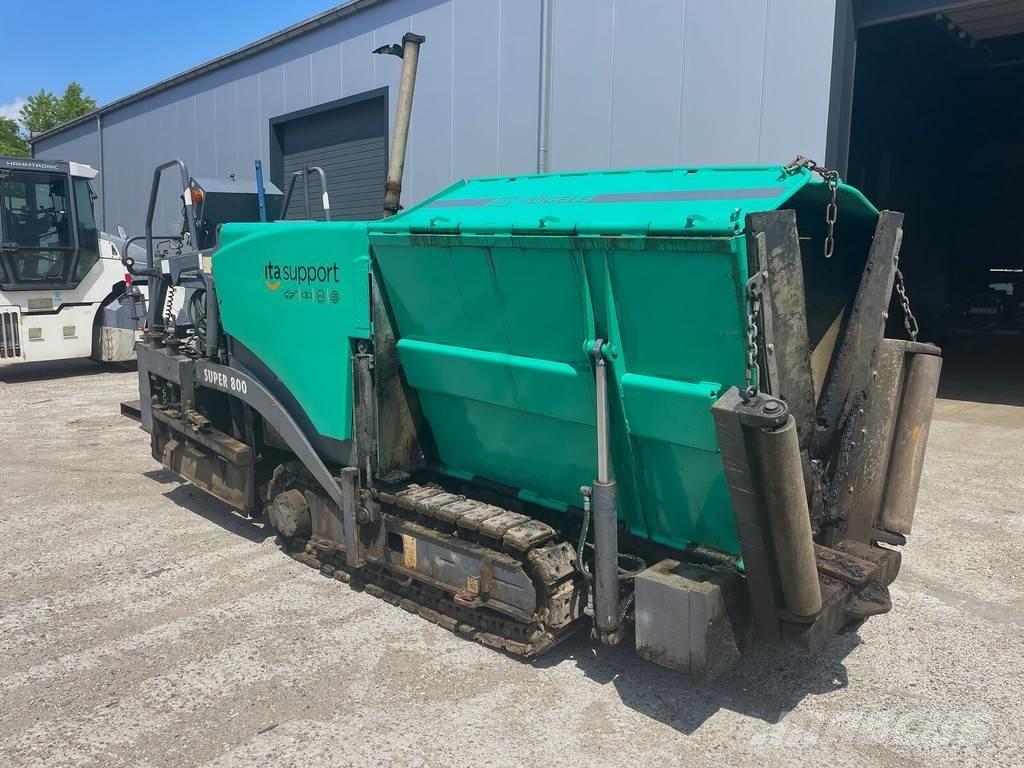 Vögele Super 800 Asfaltudlæggere