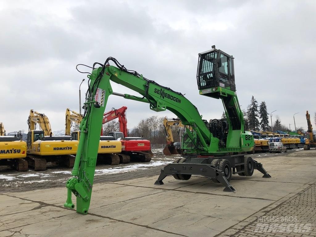 Sennebogen 821 Materialehåndteringsmaskiner