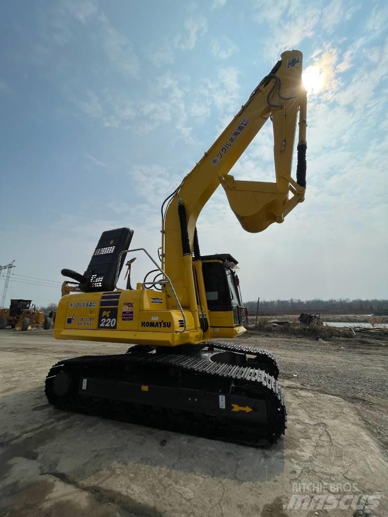 Komatsu PC 220 Gravemaskiner på larvebånd