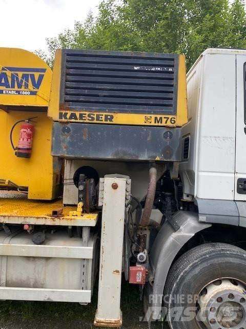 Iveco TRAKKER Lastbil med kran