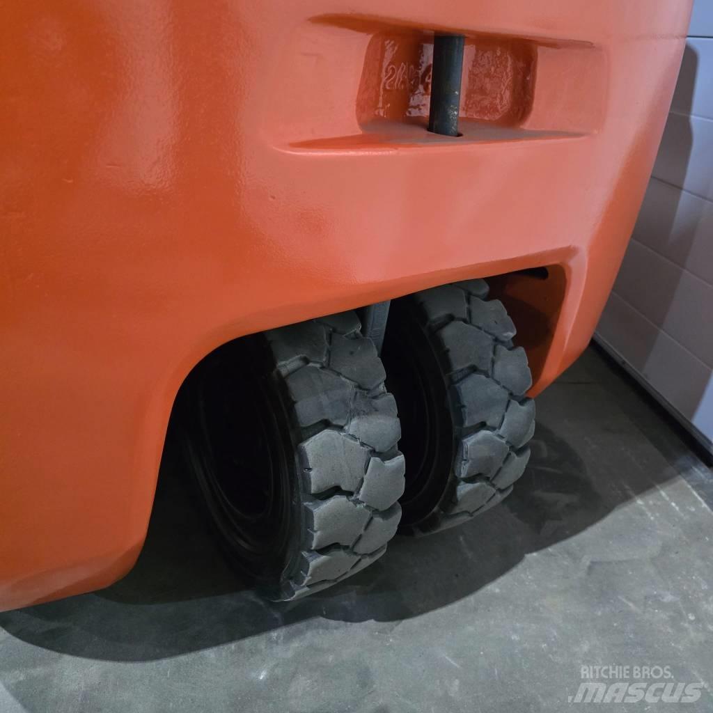 Toyota 8 FBEK 16 T El gaffeltrucks
