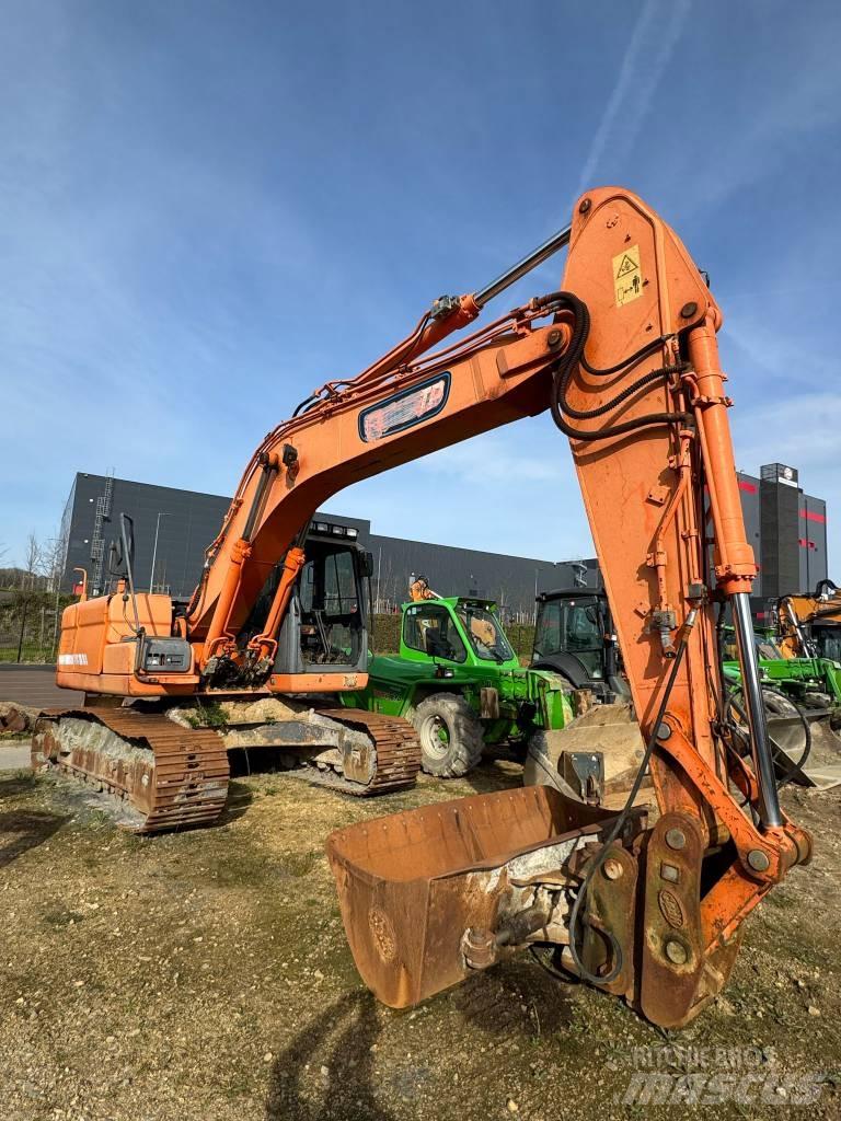 Doosan DX 180 LC Gravemaskiner på larvebånd